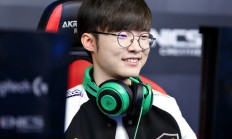 关于Faker赛事官方发布势不可挡新规，RNG争议不断！的信息